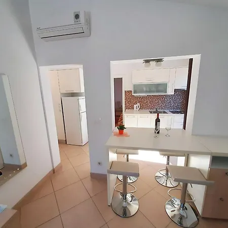Apartment Matijasevic Baska Voda